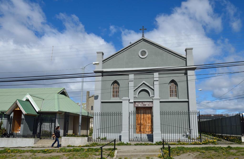 Hostal Aventura Austral Punta Arenas Exterior foto