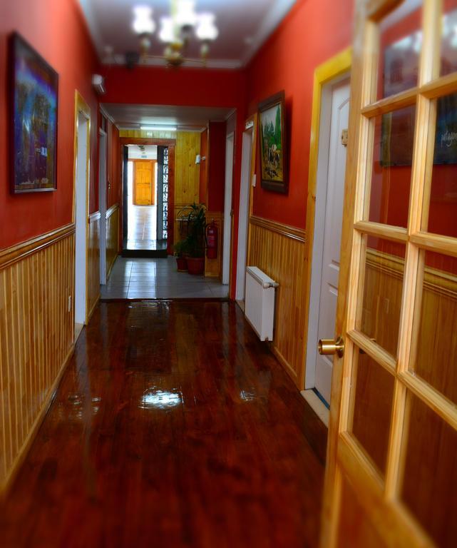 Hostal Aventura Austral Punta Arenas Exterior foto