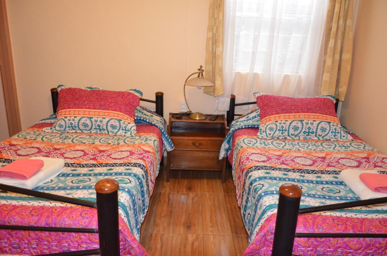 Hostal Aventura Austral Punta Arenas Exterior foto